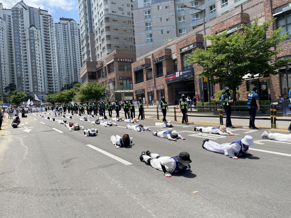 2024.06.26 전국장애인부모연대 경기지부 오체투지 결의대회